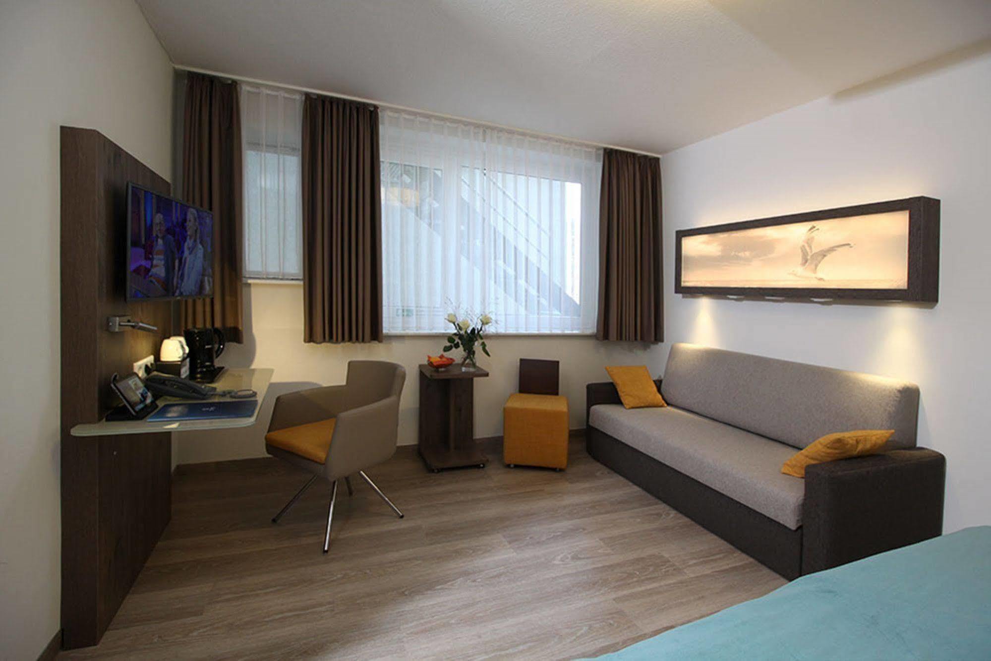 City Hotel Бремерхавен Екстериор снимка