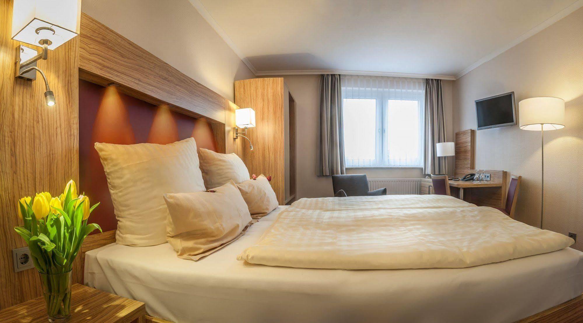 City Hotel Бремерхавен Екстериор снимка